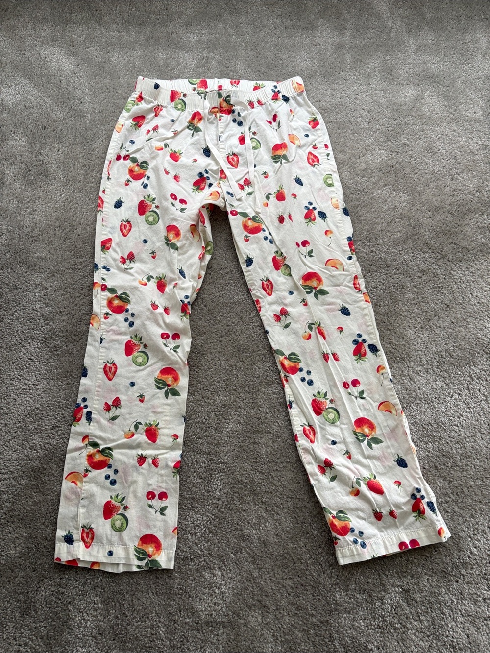 Old Navy White Fruit-Print pajama bottoms